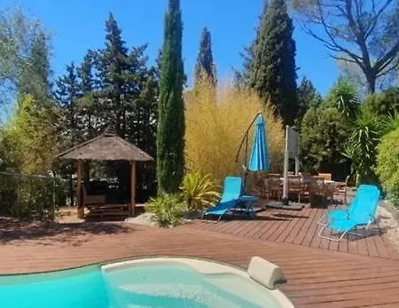 10 Mn On Foot From Beaches, Tgv Station And Center With Swimming Pool