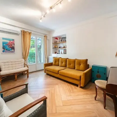 Villa 10 Mn On Foot From Beaches, Tgv Station And Center With Swimming Pool