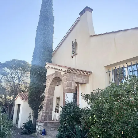 10 Mn On Foot From Beaches, Tgv Station And Center With Swimming Pool Villa *