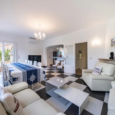 10 Mn On Foot From Beaches, Tgv Station And Center With Swimming Pool Villa Saint-Raphaël